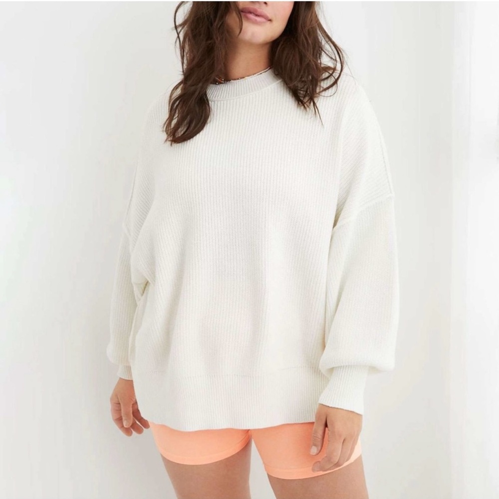 Aerie Oversized White Crew Neck Sweater | Size Medium